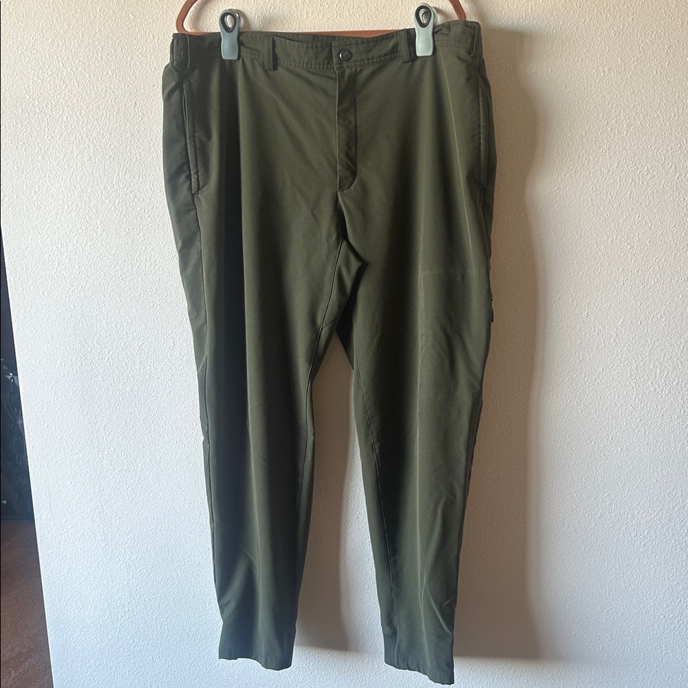Mack Weldon Chino Pants